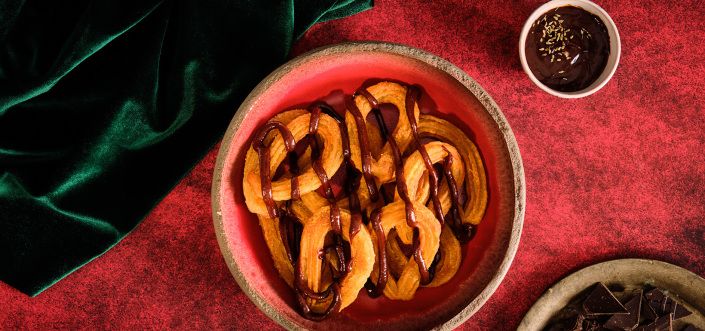 Churros ar šokolādes karameli un anīsu